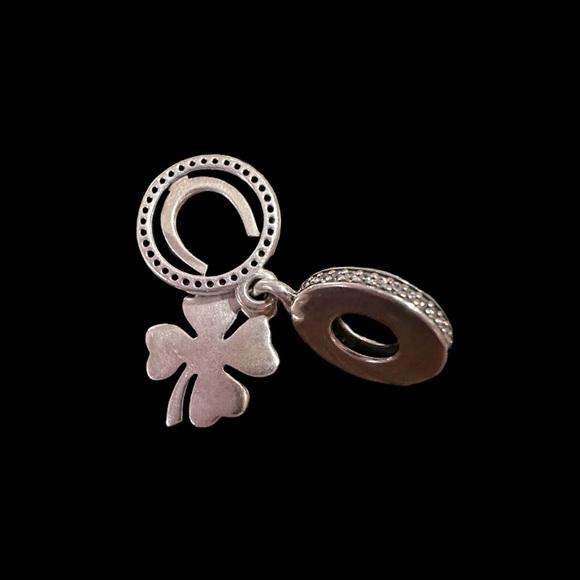 Authentic Pandora 925 Sterling Silver Horseshoe and Clover Charm - PERFECT - Picture 2 of 3